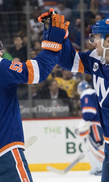 Bailey leads Islanders past Penguins 3-2 in shootout